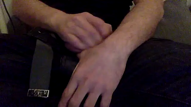    dude     online show from 11/08/25, 04:29