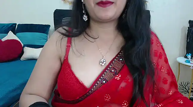 Snapshot of Inviting_Aanya chatting on 03/01/25, 06:11 Inviting Aanya online show from 03/01/25, 06:11