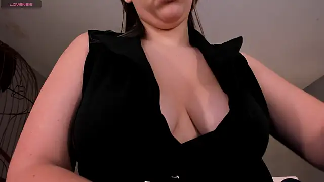 BellaRose X online show from 09/27/25, 04:28