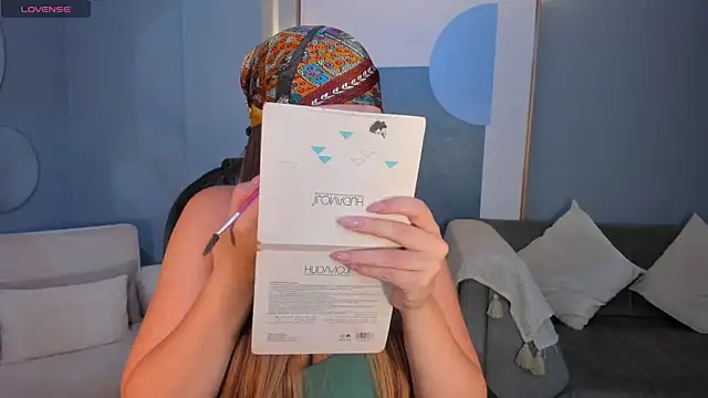 BellaRose X online show from 10/11/25, 03:39