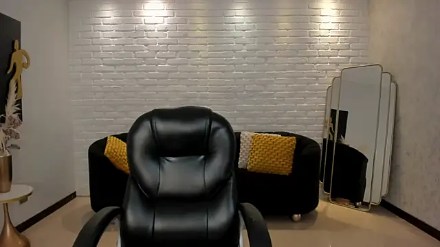 AliceHarper  online show from 01/09/25, 03:15