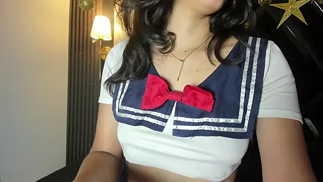 CoralineSanchez online show from 02/04/26, 07:31