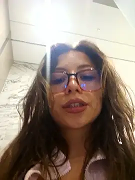 mmmVirginia online show from 12/17/25, 07:53