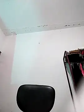 lunanataly online show from 12/29/24, 01:56