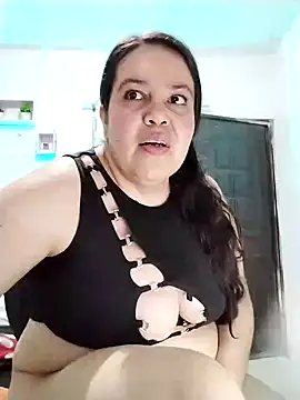 lunanataly online show from 01/01/25, 11:40