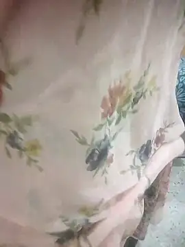 Snapshot of sexyrapa chatting on 10/22/25, 04:02 sexyrapa online show from 10/22/25, 04:02