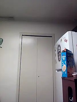 Snapshot of PhatAss_Kummmilla chatting on 11/19/25, 09:53 PhatAss Kummmilla online show from 11/19/25, 09:53