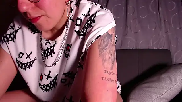 Snapshot of Sexyboy_666 chatting on 11/27/25, 12:29 Sexyboy 666 online show from 11/27/25, 12:29