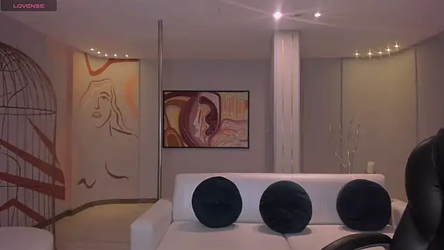 AnaisNin online show from 01/18/25, 12:15