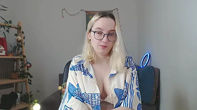 kiratarot online show from 03/18/25, 12:03