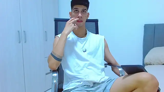 jhony-sex online show from 10/16/25, 04:57