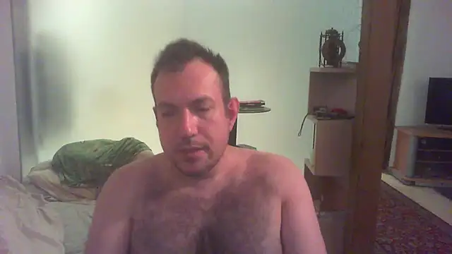 Snapshot of Mike_12hot chatting on 11/23/25, 03:12 Mike 12hot online show from 11/23/25, 03:12