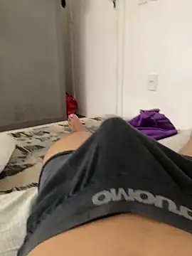 Snapshot of thfrances chatting on 01/26/25, 01:36 thfrances online show from 01/26/25, 01:36