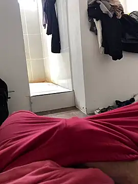 Snapshot of thfrances chatting on 02/01/25, 04:11 thfrances online show from 02/01/25, 04:11