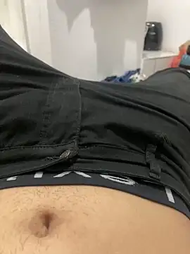 Snapshot of thfrances chatting on 02/18/25, 10:03 thfrances online show from 02/18/25, 10:03