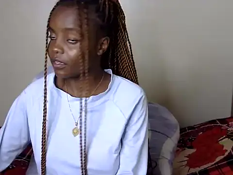 ebony liza online show from 01/07/25, 05:42