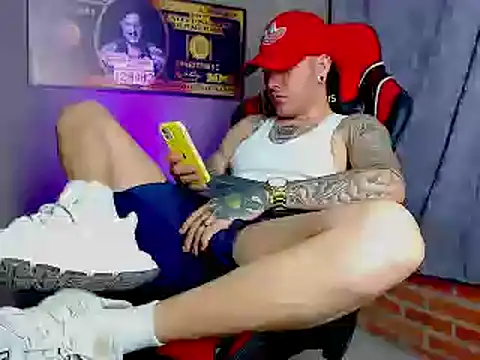 smoker445 online show from 02/07/25, 04:16