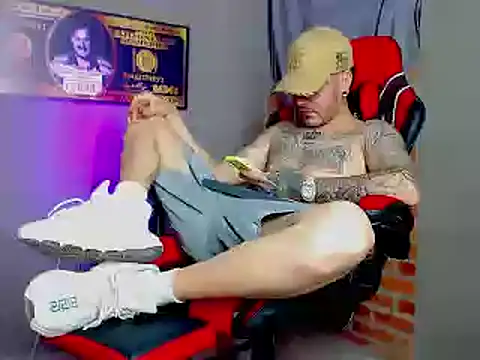 smoker445 online show from 02/10/25, 09:04