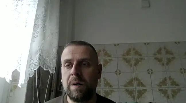 Snapshot of Huncutkuki chatting on 01/19/25, 09:11 Huncutkuki online show from 01/19/25, 09:11