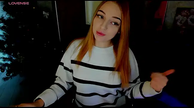 Snapshot of Stella__Cox chatting on 12/14/24, 06:24 Stella Cox online show from 12/14/24, 06:24