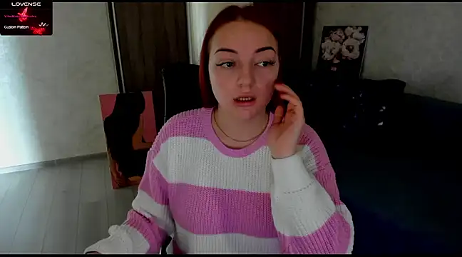 Snapshot of Stella__Cox chatting on 02/07/25, 09:16 Stella Cox online show from 02/07/25, 09:16