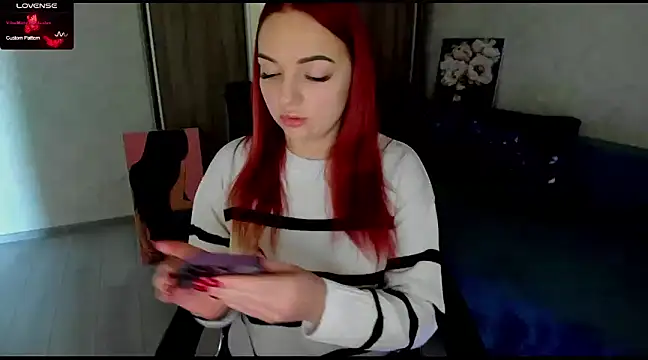 Snapshot of Stella__Cox chatting on 02/13/25, 06:30 Stella Cox online show from 02/13/25, 06:30