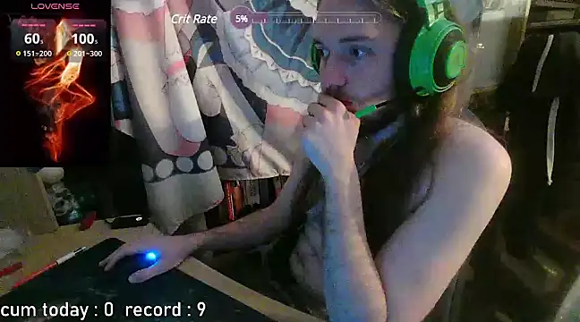 Snapshot of nicolasdumand21 chatting on 12/02/24, 07:49 nicolasdumand21 online show from 12/02/24, 07:49