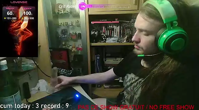 Snapshot of nicolasdumand21 chatting on 12/11/24, 10:27 nicolasdumand21 online show from 12/11/24, 10:27