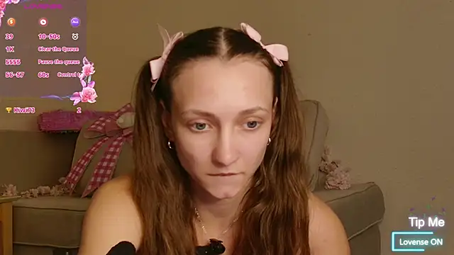 Milky flexy cat online show from 06/08/26, 03:34