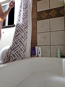 Paynted Lady online show from 11/22/25, 08:24