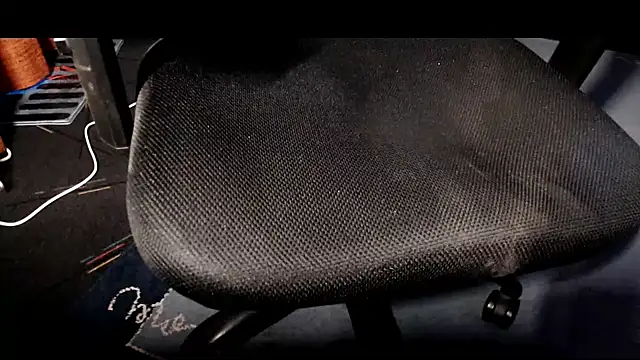 stratos009 online show from 02/23/25, 05:45