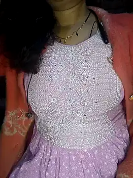 Snapshot of Simaran_bhabhi chatting on 01/16/25, 03:35 Simaran bhabhi online show from 01/16/25, 03:35