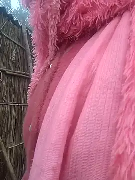 Snapshot of Simaran_bhabhi chatting on 01/28/25, 01:29 Simaran bhabhi online show from 01/28/25, 01:29
