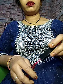 Snapshot of Simaran_bhabhi chatting on 03/22/25, 03:53 Simaran bhabhi online show from 03/22/25, 03:53