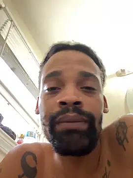 1BeautyN1Beast online show from 12/11/24, 03:15