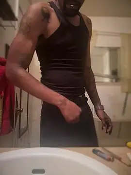 1BeautyN1Beast online show from 09/28/25, 07:25