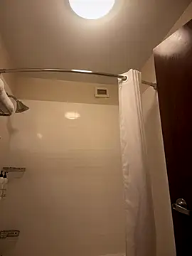 1BeautyN1Beast online show from 10/16/25, 11:39