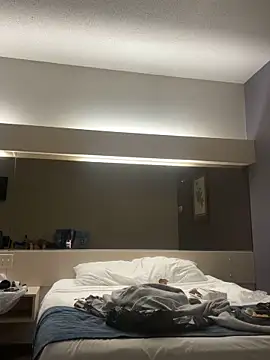 Snapshot of Bigbootylavishh chatting on 12/01/25, 04:34 Bigbootylavishh online show from 12/01/25, 04:34