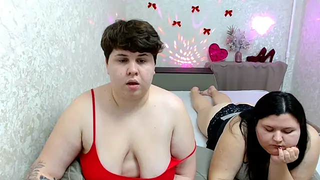 BeckyAndHellen online show from 12/16/24, 06:16
