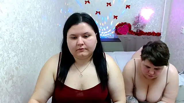 BeckyAndHellen online show from 01/03/25, 08:54