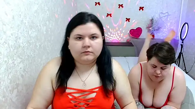 BeckyAndHellen online show from 02/05/25, 05:42