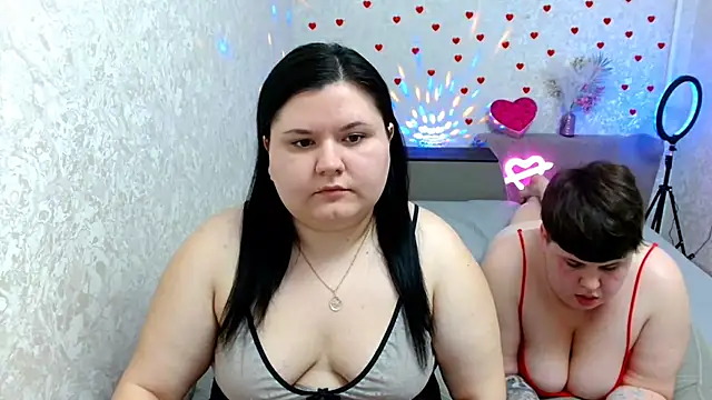BeckyAndHellen online show from 02/18/25, 07:52