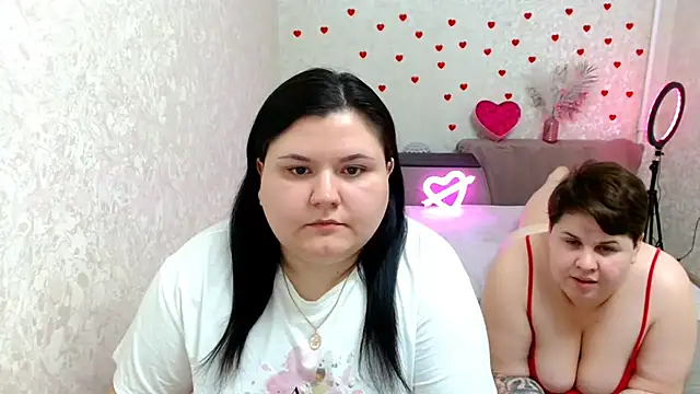 BeckyAndHellen online show from 03/03/25, 08:54