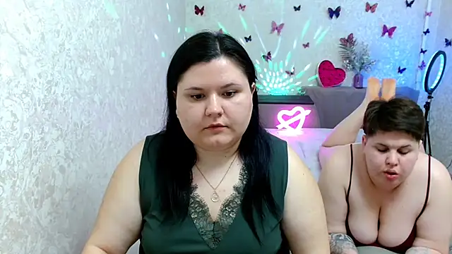BeckyAndHellen online show from 03/21/25, 08:08