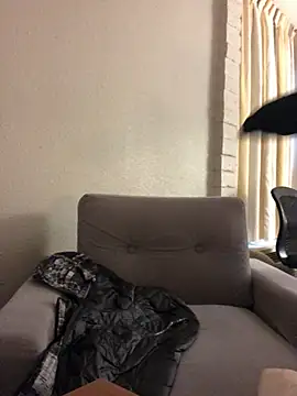 Snapshot of blndpolkadot chatting on 01/30/25, 01:21 blndpolkadot online show from 01/30/25, 01:21