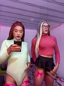 Snapshot of big_girl21cm chatting on 12/02/25, 02:01 big girl21cm online show from 12/02/25, 02:01