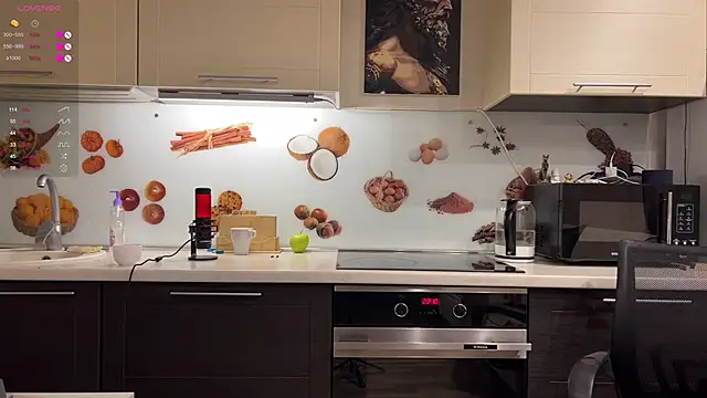 Snapshot of cindycumalot chatting on 11/29/25, 06:11 cindycumalot online show from 11/29/25, 06:11