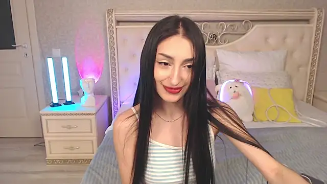 Lina Robbins online show from 05/31/26, 10:11