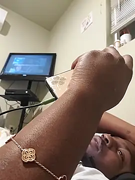 gaimov3r2024 online show from 09/18/25, 11:45