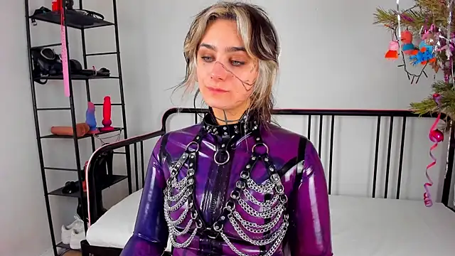 Snapshot of lady_sontse_ chatting on 02/06/25, 08:23 lady sontse online show from 02/06/25, 08:23